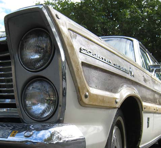 Illustration for article titled 1965 Ford Country Squire